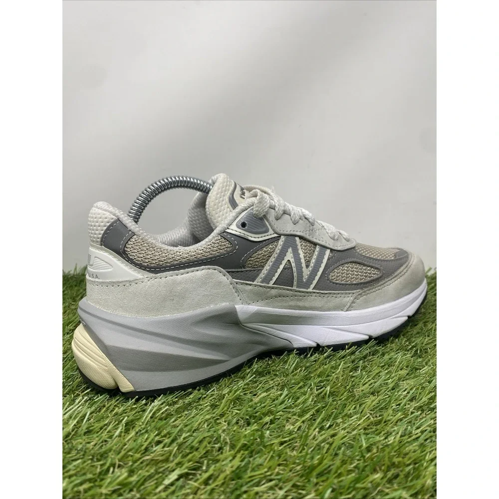 New Balance please look